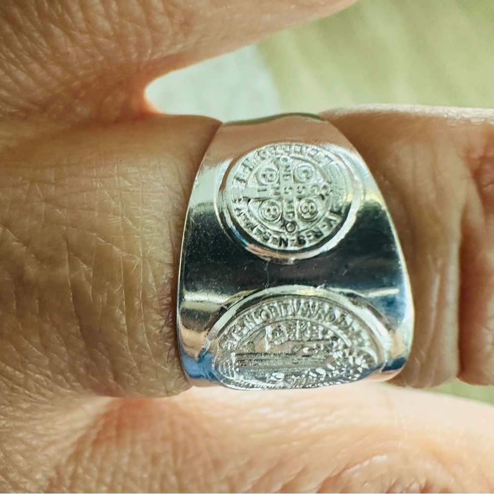 Silver Chunky Jewelry Ring with Engraved Saint Benedict Catholic Christian - Picture 4 of 16